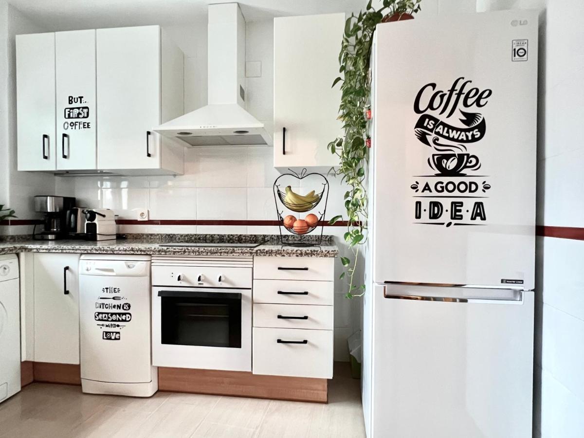Teodosio Free Parking & Ac Appartement